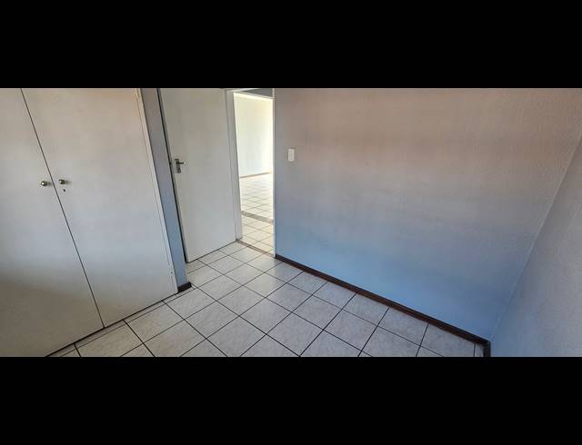 2 BEDROOM TOWNHOUSE FOR SALE IN NEW REDRUTH